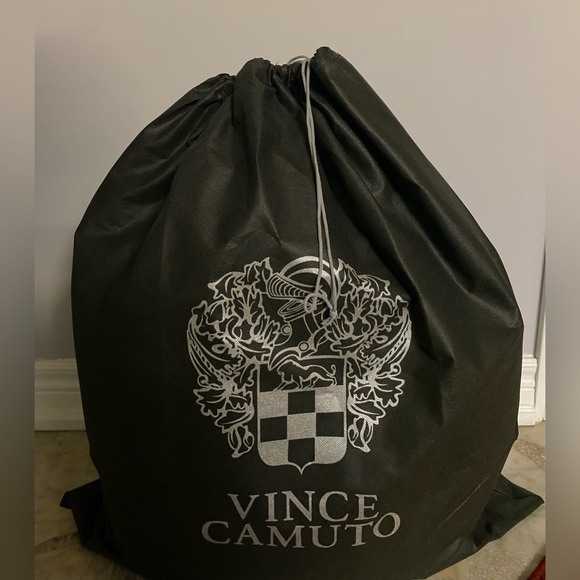 Vince Camuto Straw Beach Tote Bag - Picture 3 of 3